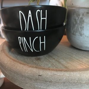 Rae Dunn Dash & pinch bowls